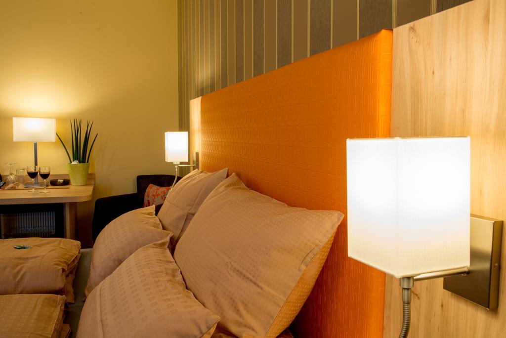 Landhotel Zur Post Bad Konig Room photo